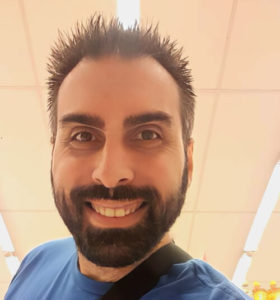 Πέτρος Καρακατσάνης